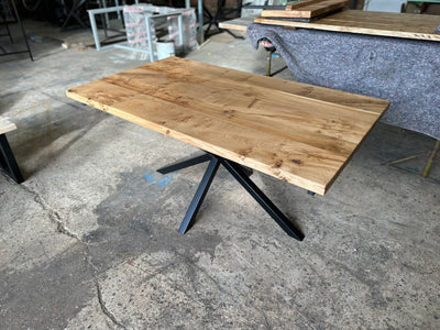 Spider Frame Table