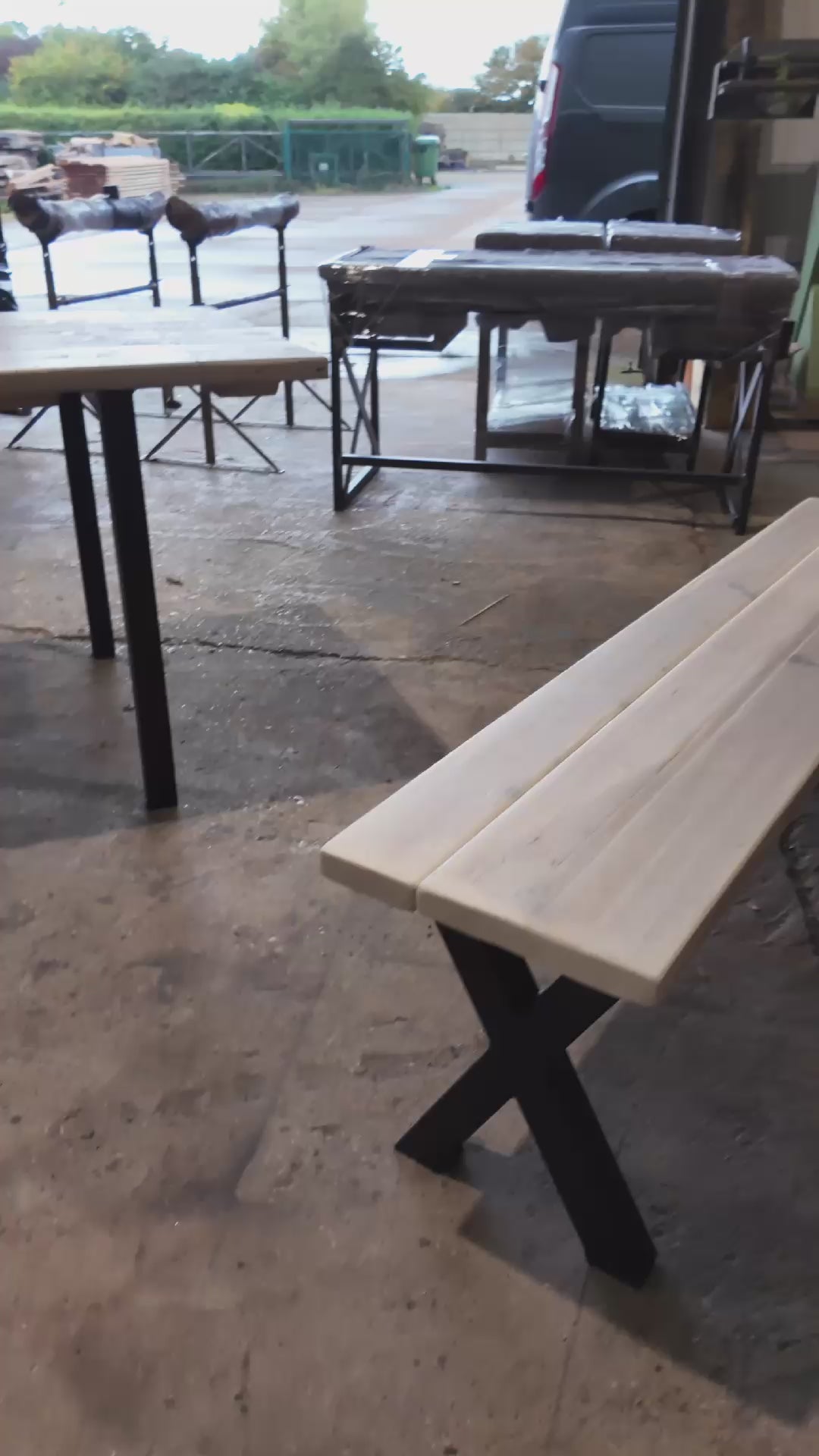 Extendable Table